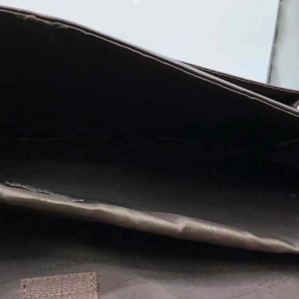 Kenneth Cole Reaction Brown Leather Briefcase